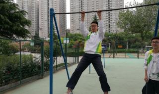 引体向上世界纪录